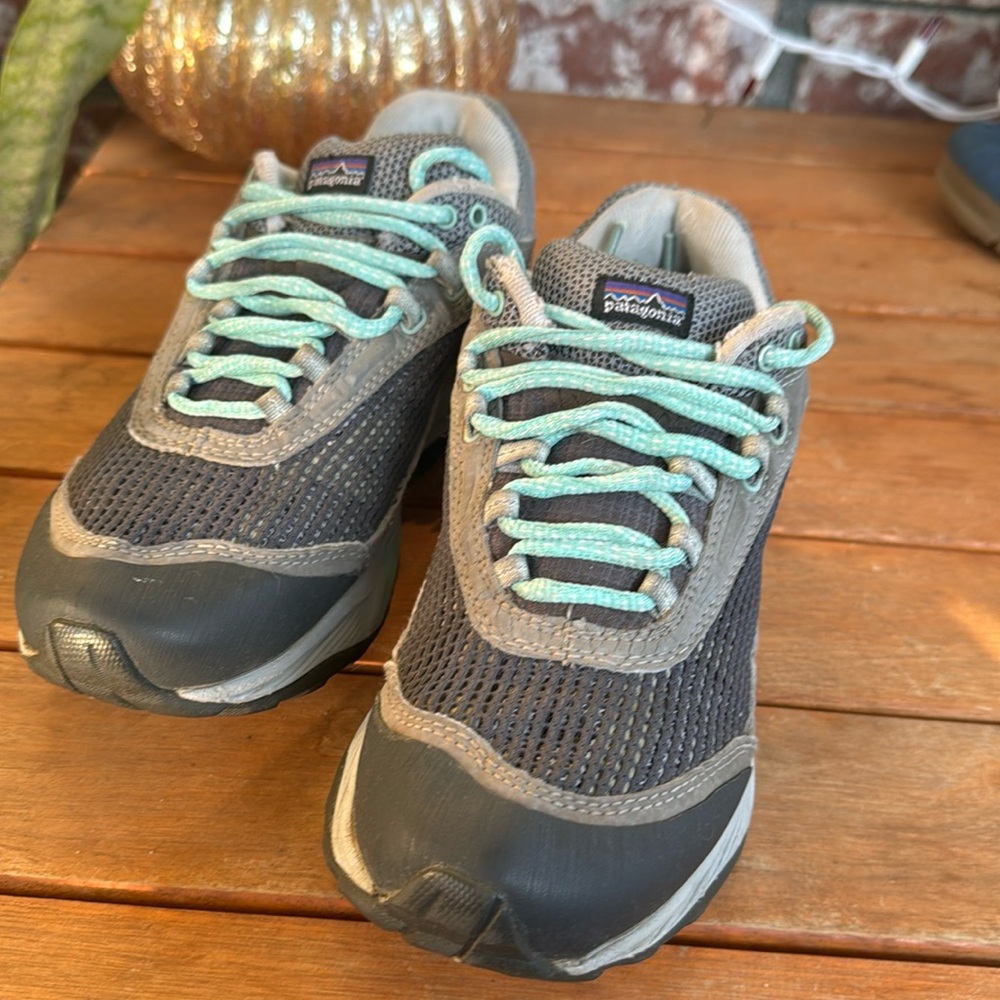 Patagonia Hiking Shoes | Us Women 6| Nine Trails Prairie Mist Running Gray